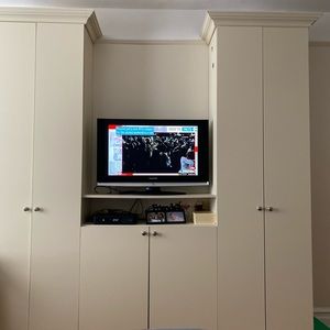 Closet system